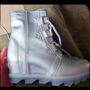 Sorel Disney leather boots